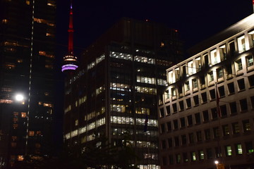 Fototapeta na wymiar Luci e colori di Toronto