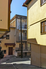 Fototapeta na wymiar street and building at Upper Town in city of Thessaloniki, Greece