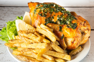 pollo al spiedo con frtias