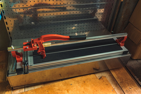 tile cutter construction tool for work in repair shop 