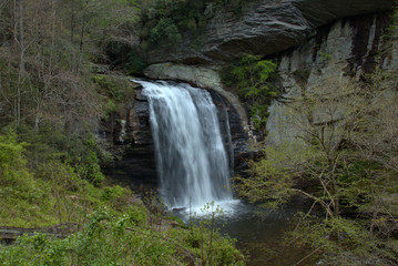 Obraz premium North Carolina water falls along the Blue Ridge Parkway