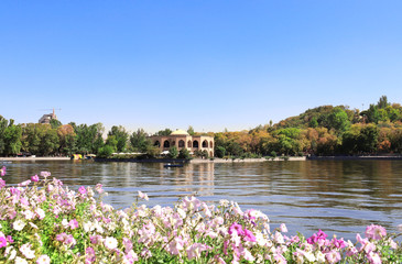 Fototapeta na wymiar Pavilion and lake in Elgoli Park,Tabriz, Iran