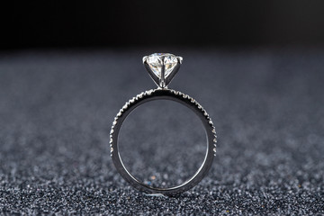 diamond engagement ring