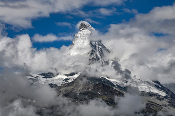 Matterhorn Schweiz Zermatt Wallis Wolken Schnee Gipfel Bergsteigen Ikone Swiss Gornergrat Aussicht...