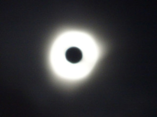 Full solar eclipse 
