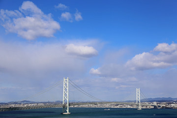 冬の明石海峡大橋