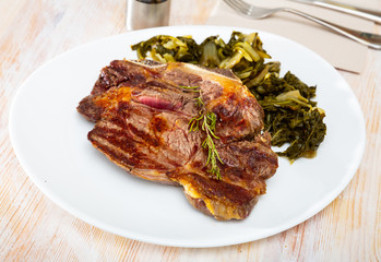 Roast beef with chard and spice