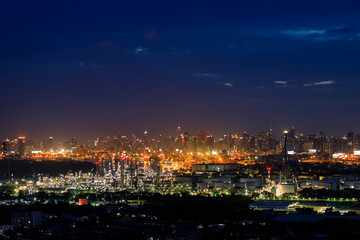 Fototapeta na wymiar Oil refinery and city center skyline, Bangkok, Thailand