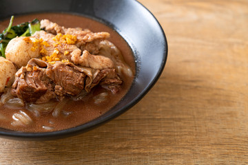 Rice noodle soup with Stewed pork