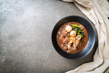 Rice noodle soup with Stewed pork