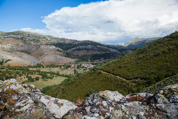 Fototapeta premium paisaje de montaña en la provicia de León