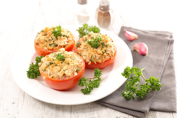 baked tomato with crumbs and herbs