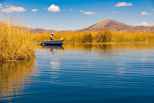 peru puno titicaca lake uros islands
