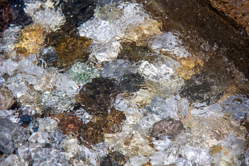 The clear, cool water gives a relaxing feeling and is used as a background.