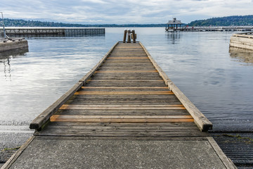 Obraz premium Wooden Pier At Park