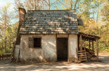 Fototapeta na wymiar Old historic shack, cabin for slaves