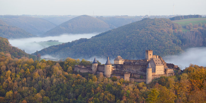 Bourscheid castle panorama