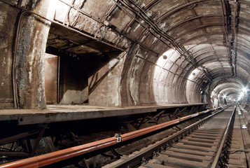 Fototapeta na wymiar Subway tunnel for metropolitan trains