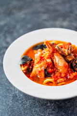 italian american seafood stew cioppino