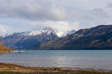 Fototapeta na wymiar Lake Wakatipu in Glenorchy
