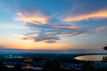 Fototapeta premium Beautiful Sunset at Mutsea Mountain Viewpoint, southern of Thailand.