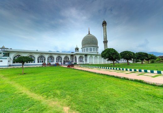 Hazratbal Images – Browse 108 Stock Photos, Vectors, and Video | Adobe Stock