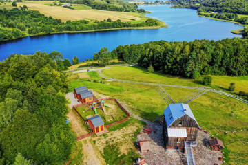 Kaszuby-widok z Ręboszewa na jezioro Brodno Małe