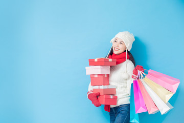 Obraz premium asian woman wear winter clothes