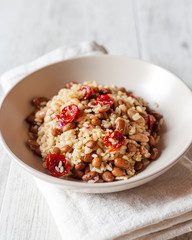 Riice with beans and dried tomatoes