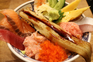 Japanese Seafood Don 4