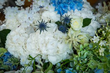 bouquet of white flowers