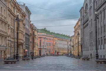 Obraz na płótnie Canvas Nevsky prospekt - the main street of St. Petersburg