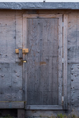 廃屋のレトロな古いドア Retro old door of abandoned house