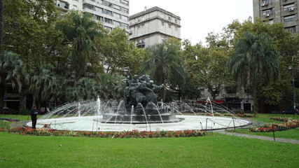 Ein schöner Brunnen in Montevideo