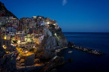 NIght lights cinque terre