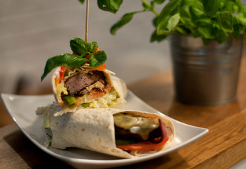 Wrap wołowy