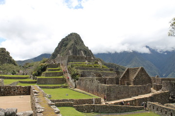 ruins at machu picchu