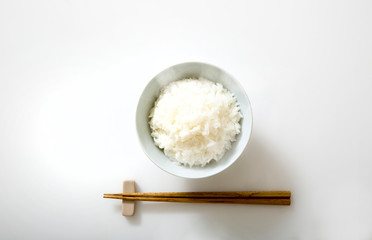 新米の炊き立て御飯