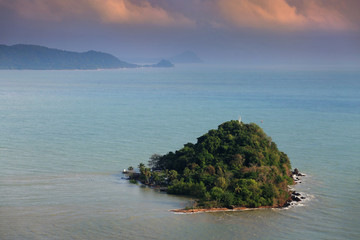 Obraz premium tropical island in thailand