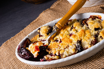 Cinnamon prunes with crumble