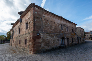 Fototapeta premium Old stone houses in the town of Medinaceli
