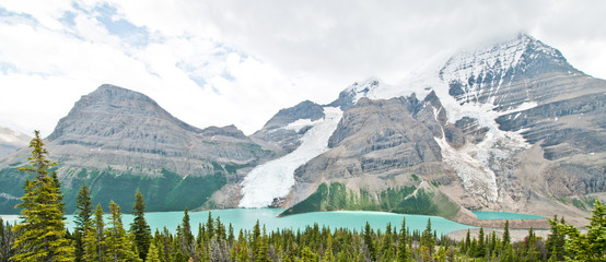 Berg lake in Mt. Robson provincial park