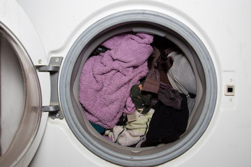 Washing machine broken. Things that were washed in the washing machine are spoiled.