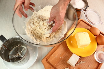 Kneading. Making Yeast Dough (Leaven). Making Poppy Seed Snail. Sweet Roll Bun.