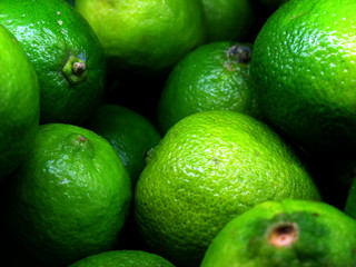 green limes found in store at Roback