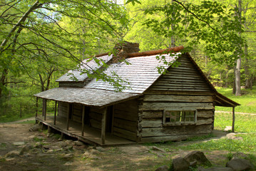 Noah "Bud" Ogle Cabin near Cherokee Orchard in the Sugarlands surrounded by early fall colors