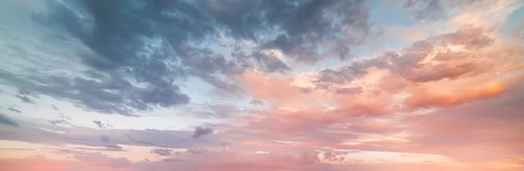 Foto op Canvas Beautiful sunset sky. Nature sky backgrounds.  © Inga Av