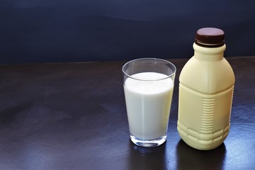 Sour milk is a drink that is popular in Southern Africa and is fermented milk that tastes like a mix between cottage cheese and plain yogurt.Common names for this drink are Inkomazi,Maas,Amasi,Madila