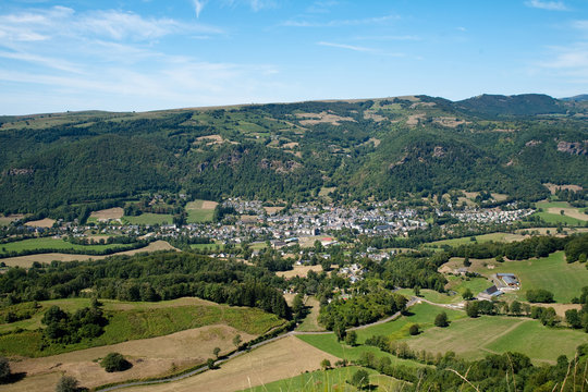 Vic sur C&egrave;re