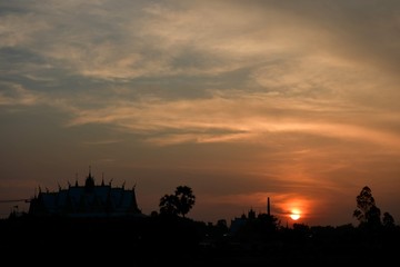 Obraz premium sunset over city